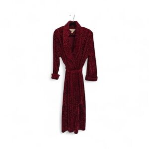 Vintage Diamond Tea Luxurious Red Robe